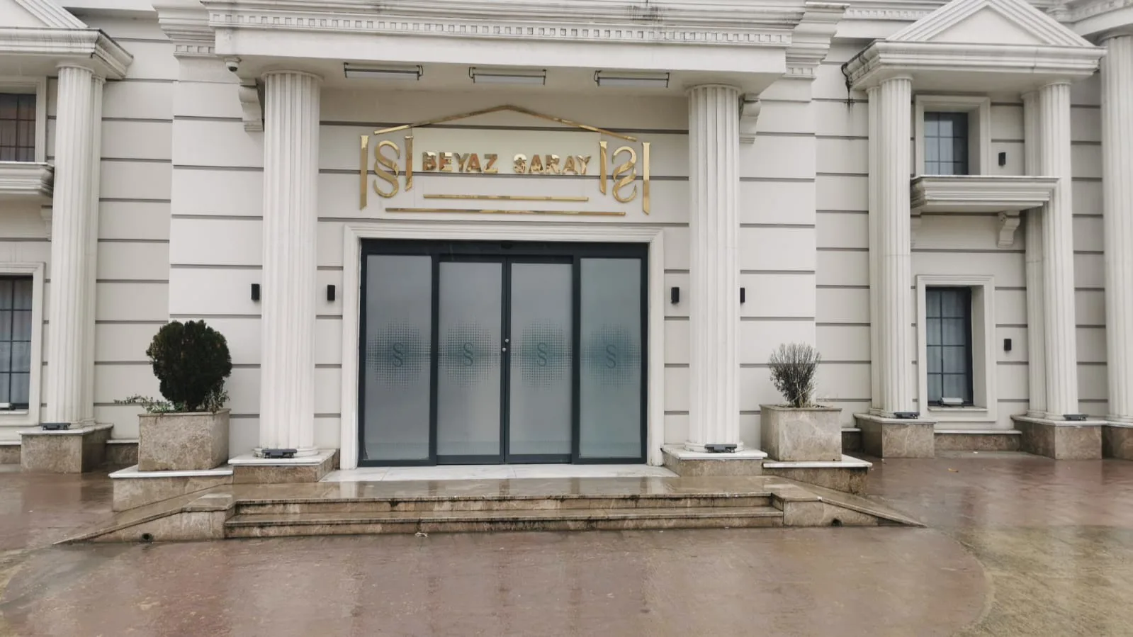Rize Beyaz Saray Düğün Salonu galeri görseli