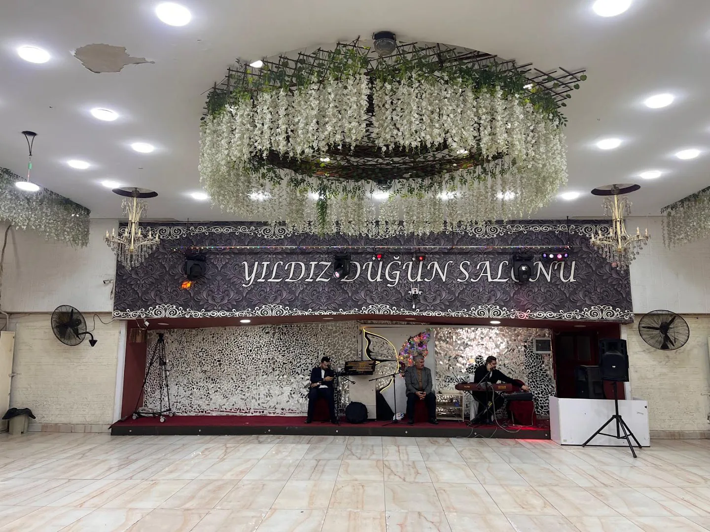Yıldız Düğün Salonu galeri görseli