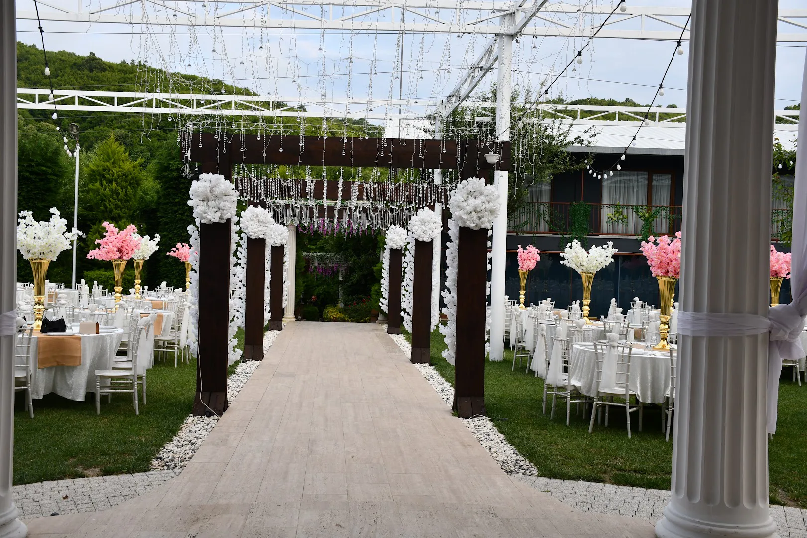 My Wedding Riva - Kır Düğünü Organizasyon galeri görseli