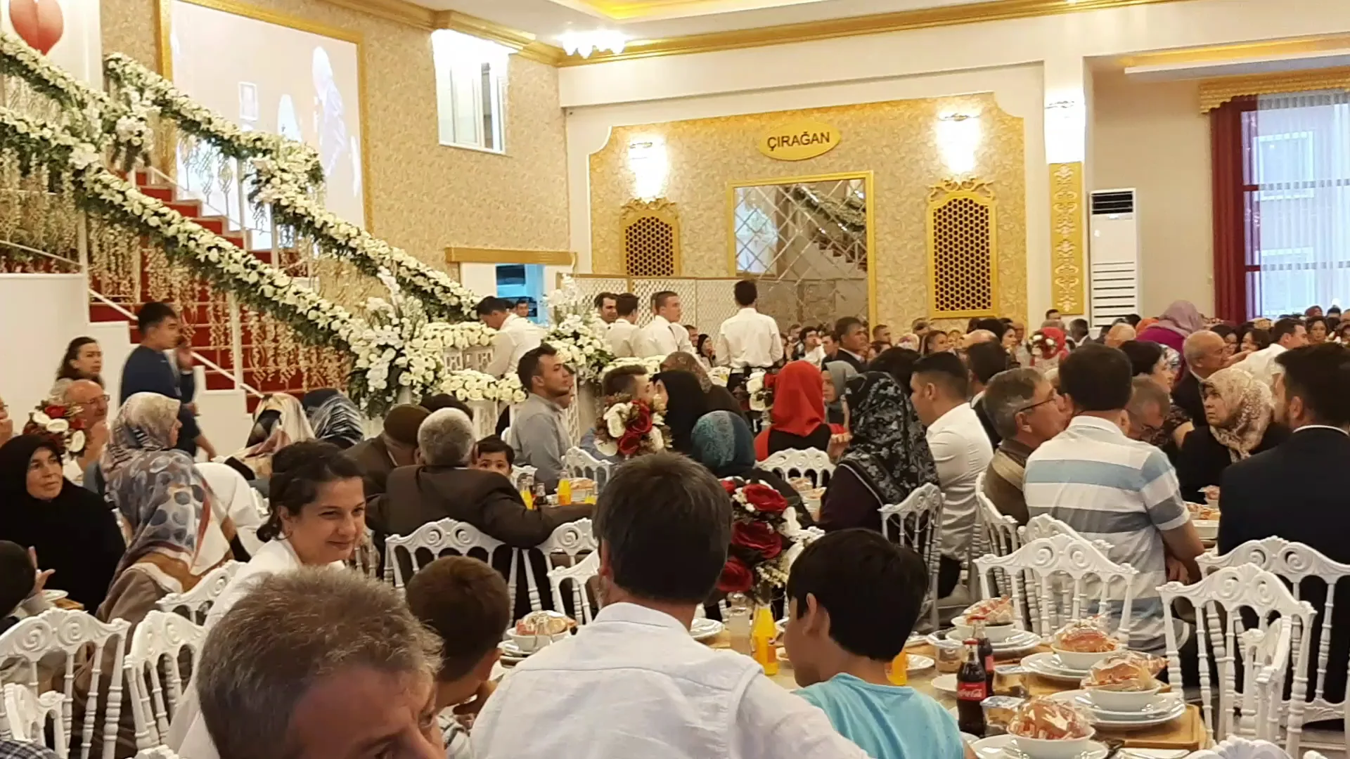 Çırağan Plus Düğün ve Davet Salonu galeri görseli