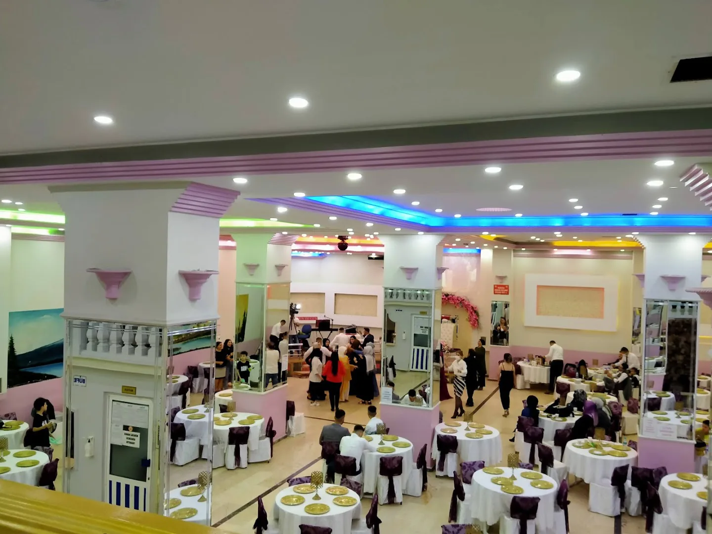 Akgün Düğün ve Davet Salonu galeri görseli